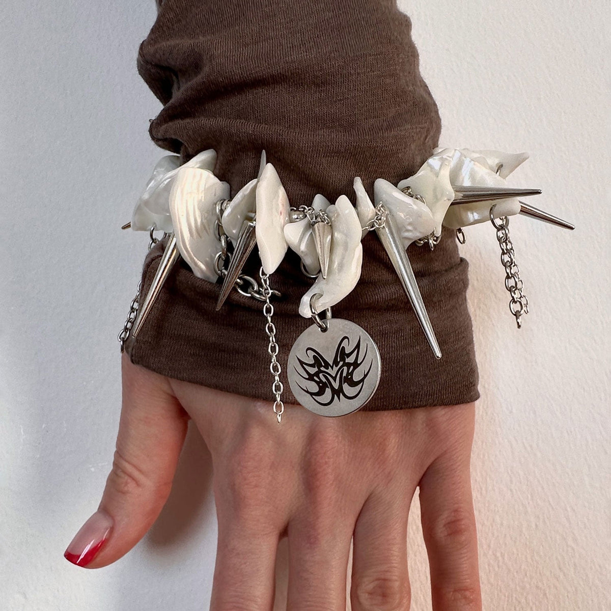 Fang bracelet