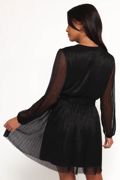Zhara Long Sleeve Mini Dress – Black Pleated V-Neck Mini Dress