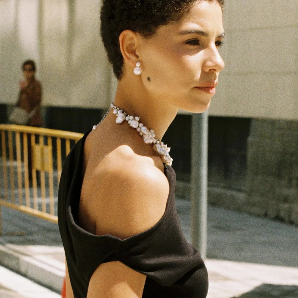 Statement Pearl Choker